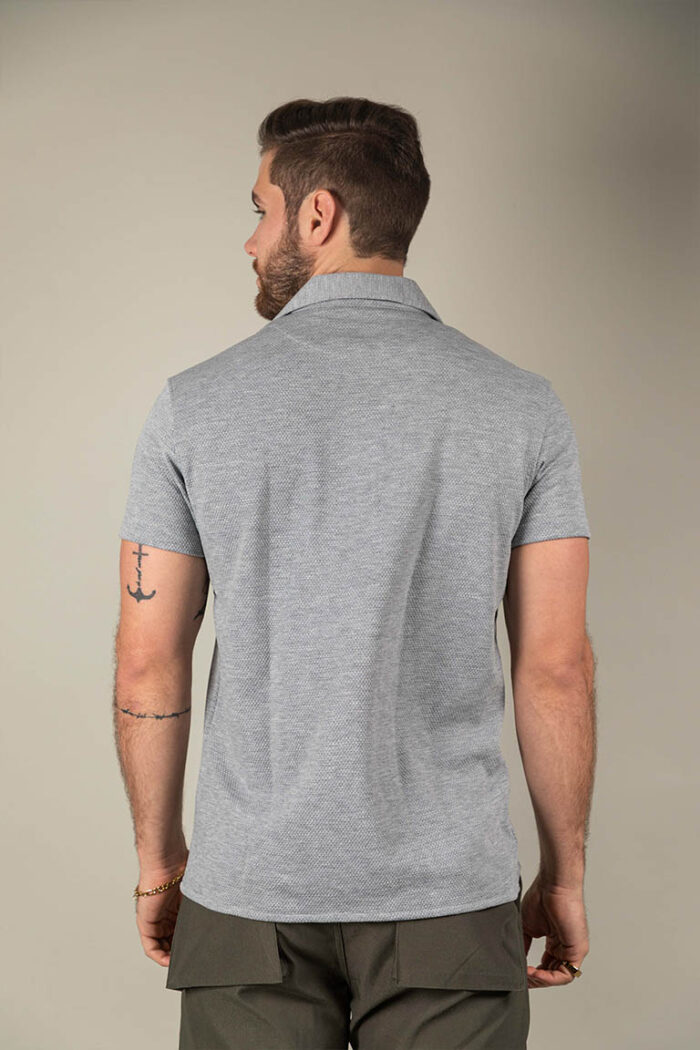 52.3 Camisa MC Indie Gris Textura