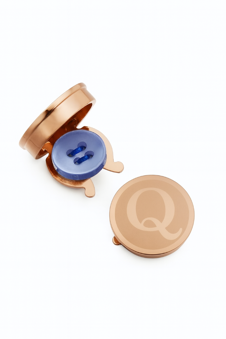 ACC_MANLETRADORA_Q Mancuerna de Camisa Letra Dorada Q